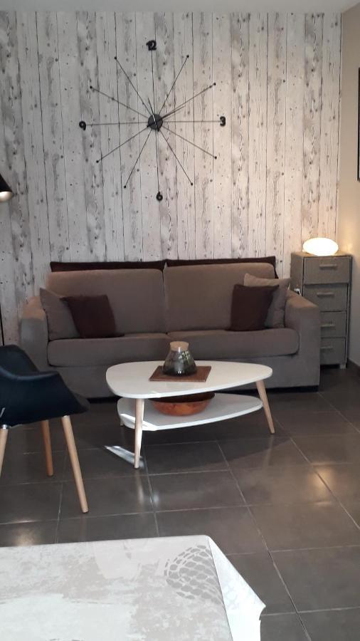 Maison 2 Ou 4 Personnes Jardin Parking Les Amandiers Lorgues Bagian luar foto